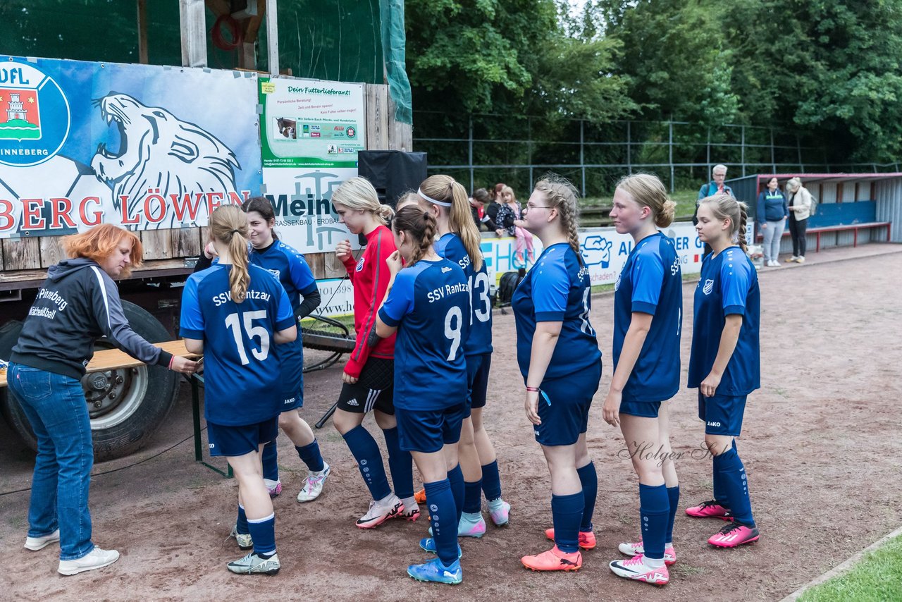 Bild 100 - Loewinnen Cup